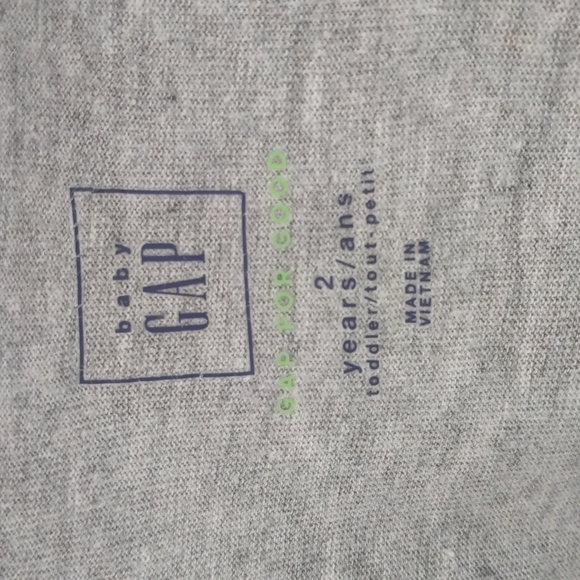 BabyGap Grey with gold Hearts Top - Picture 7 of 9